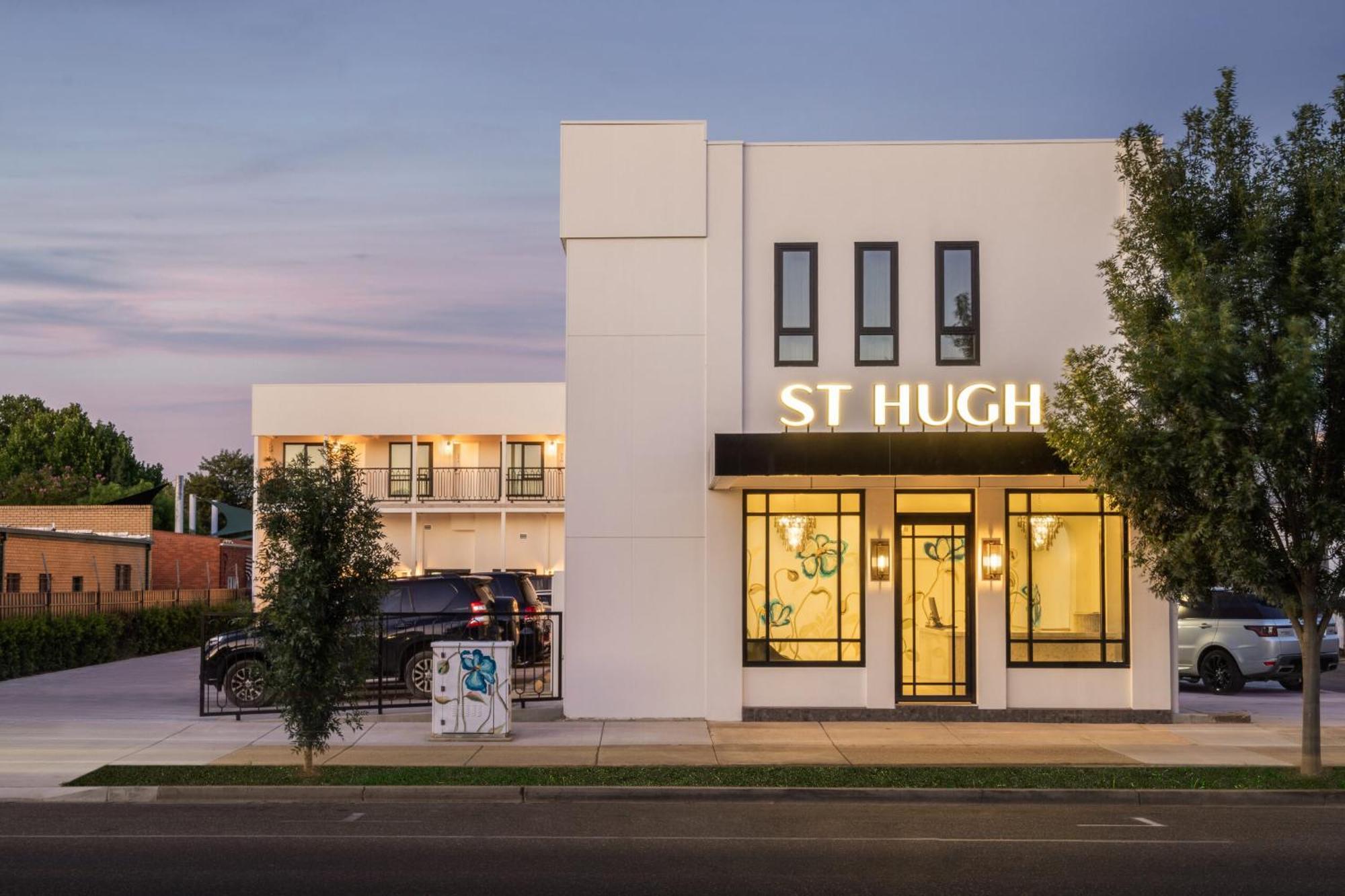 St Hugh 5*